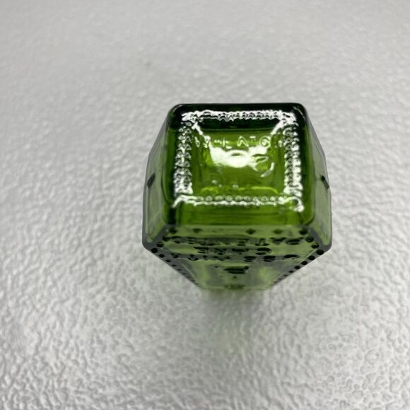 Vintage 1971 Wheaton Mini Green Glass Poison Bottle Coffin Skull Crossbones RIP - Picture 6 of 9